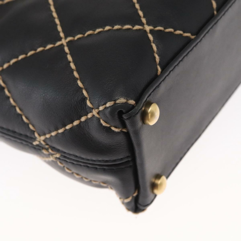 【日本直送】香奈兒 (CHANEL) 野性縫線托特包，羊皮材質，黑色，金色雙C標誌，正品編號 158675SAV-15
