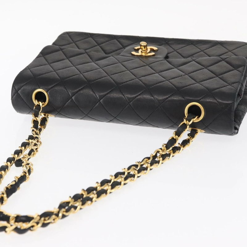 【日本直送】香奈兒 Matelasse 25 鏈條肩背包，羊皮材質，黑色，金色雙C標誌，正品編號 158907SAM-5