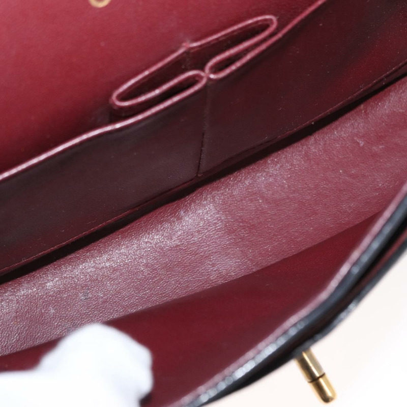 【日本直送】香奈兒 Matelasse 25 鏈條肩背包，羊皮材質，黑色，金色雙C標誌，正品編號 158907SAM-9