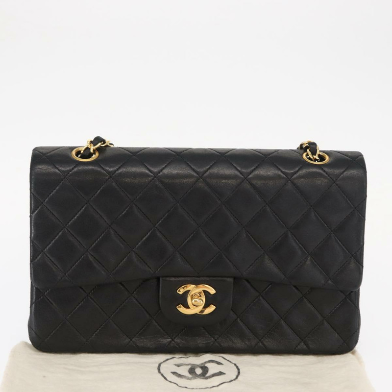 【日本直送】香奈兒 Matelasse 25 鏈條肩背包，羊皮材質，黑色，金色雙C標誌，正品編號 158907SAM-11