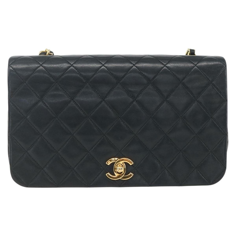 【日本直送】香奈兒 (CHANEL) 絎縫鏈條肩背包，羊皮材質，黑色，金色雙C標誌，正品編號 158000SAV-12