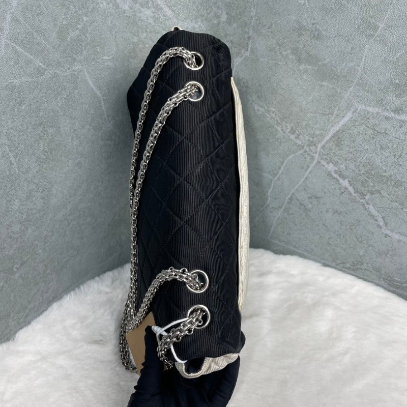 Chanel 黑白配色2.55 大號鏈條包 肩背包-5