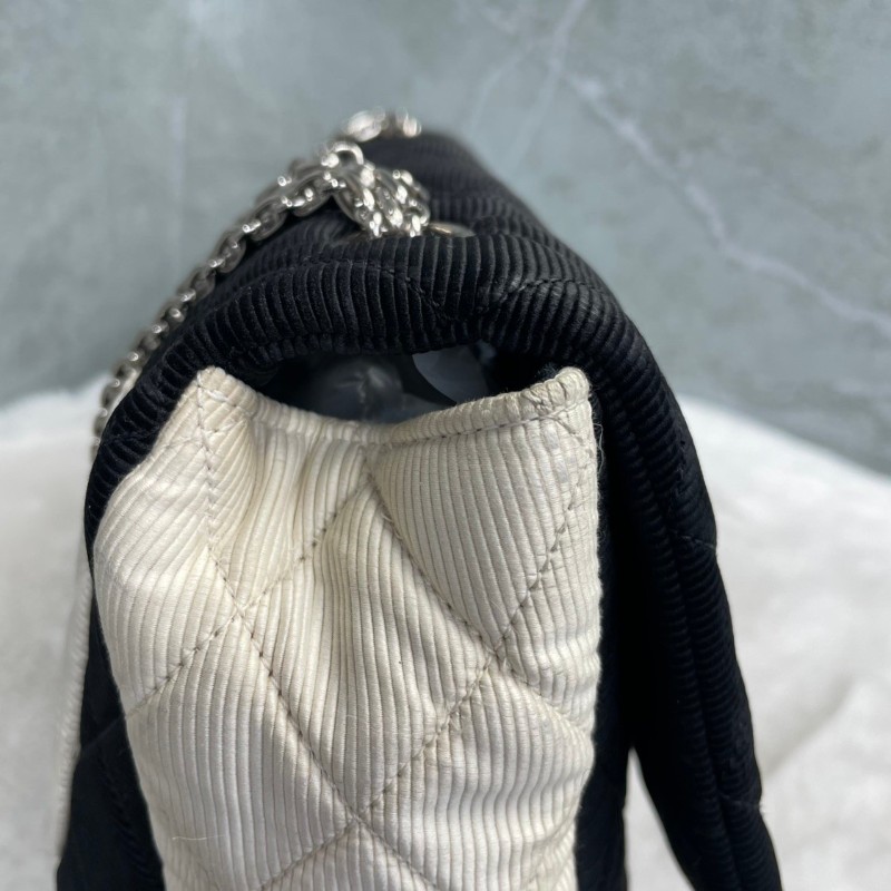 Chanel 黑白配色2.55 大號鏈條包 肩背包-12