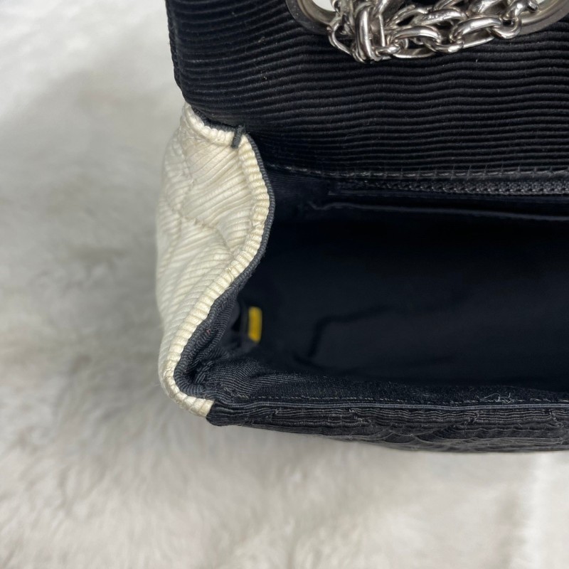 Chanel 黑白配色2.55 大號鏈條包 肩背包-17