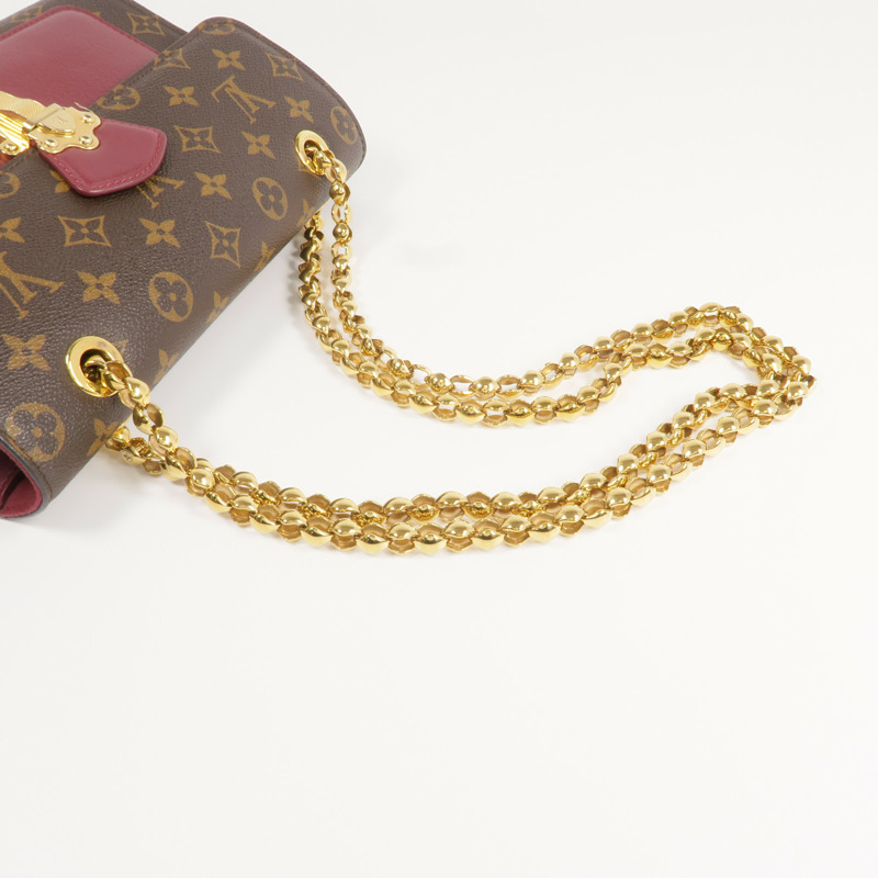 LOUIS VUITTON Monogram Victoire金扣鏈帶肩背袋-7
