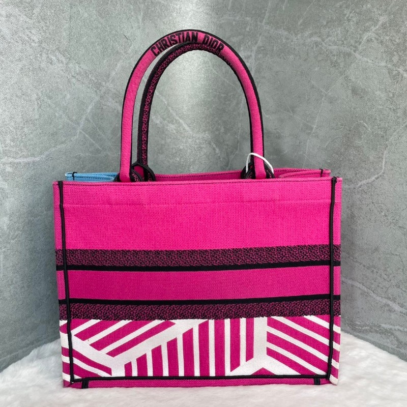 Dior book tote 桃紅色 蝴蝶🦋刺綉托特-1