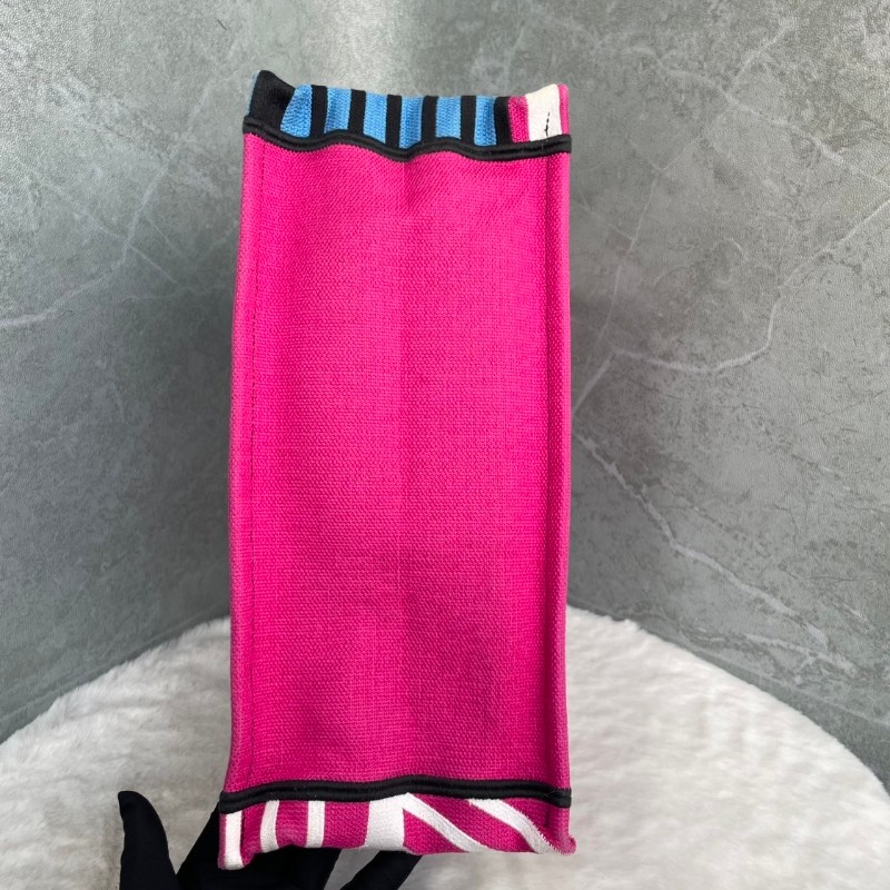 Dior book tote 桃紅色 蝴蝶🦋刺綉托特-3