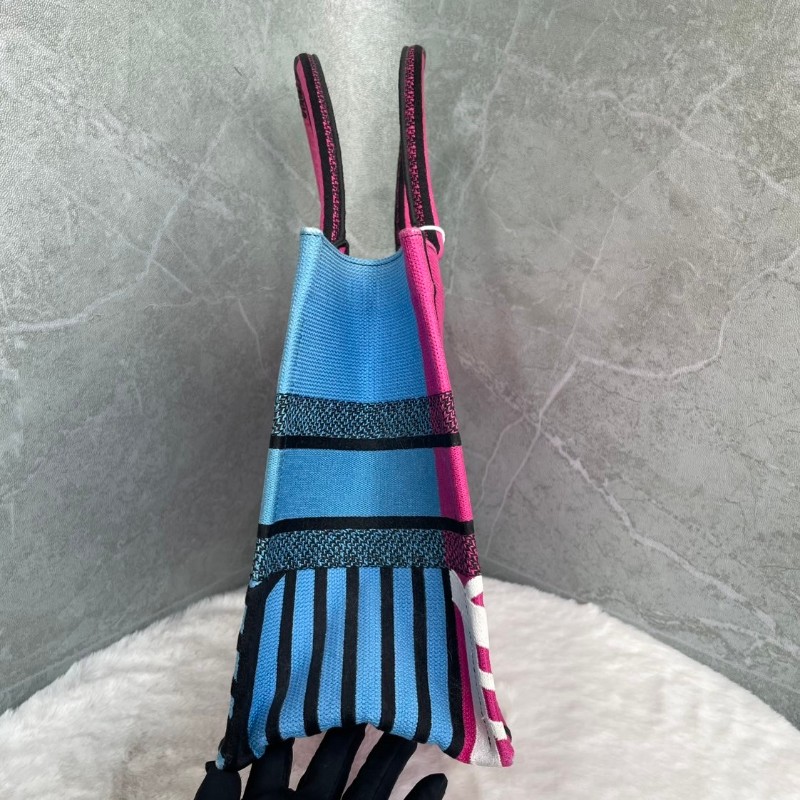 Dior book tote 桃紅色 蝴蝶🦋刺綉托特-4