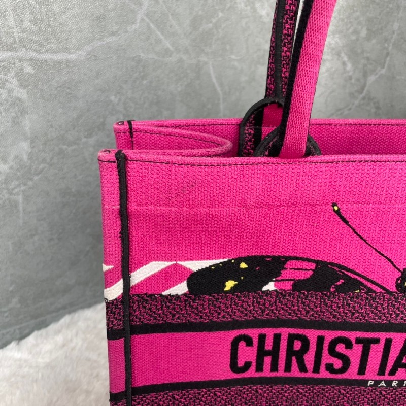 Dior book tote 桃紅色 蝴蝶🦋刺綉托特-8