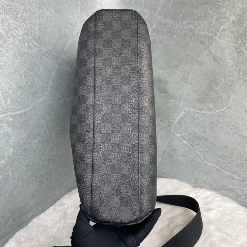 Louis Vuitton  N41211 黑色棋盤格斜背包-2