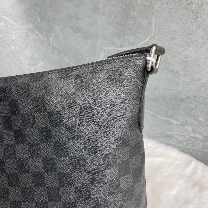 Louis Vuitton  N41211 黑色棋盤格斜背包-14