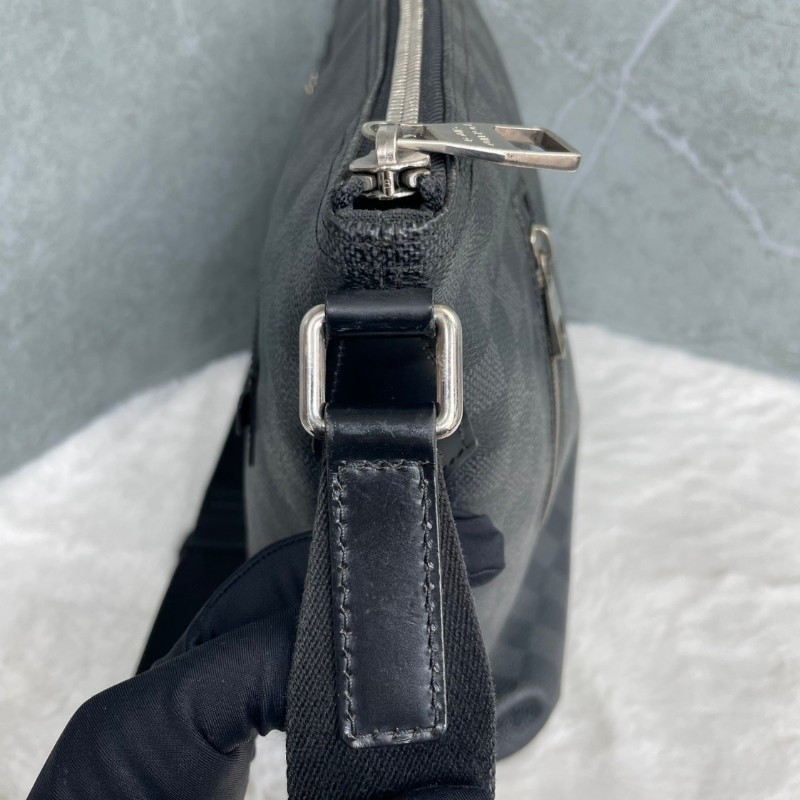 Louis Vuitton  N41211 黑色棋盤格斜背包-18