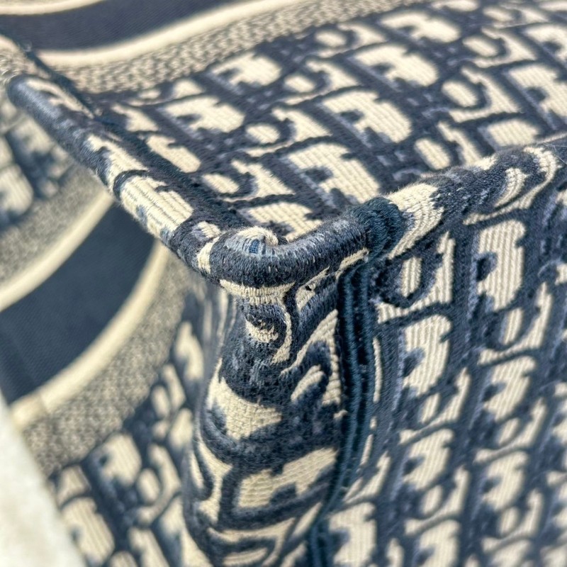 DIOR 老花滿印大容量 36cm刺繡托特包手提包牛仔藍色-24