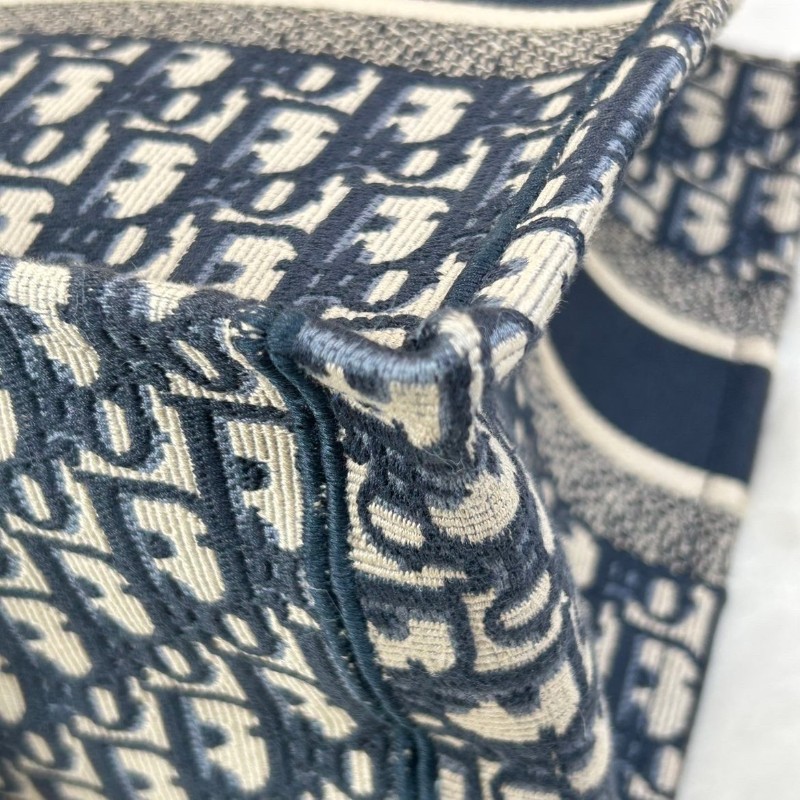 DIOR 老花滿印大容量 36cm刺繡托特包手提包牛仔藍色-25