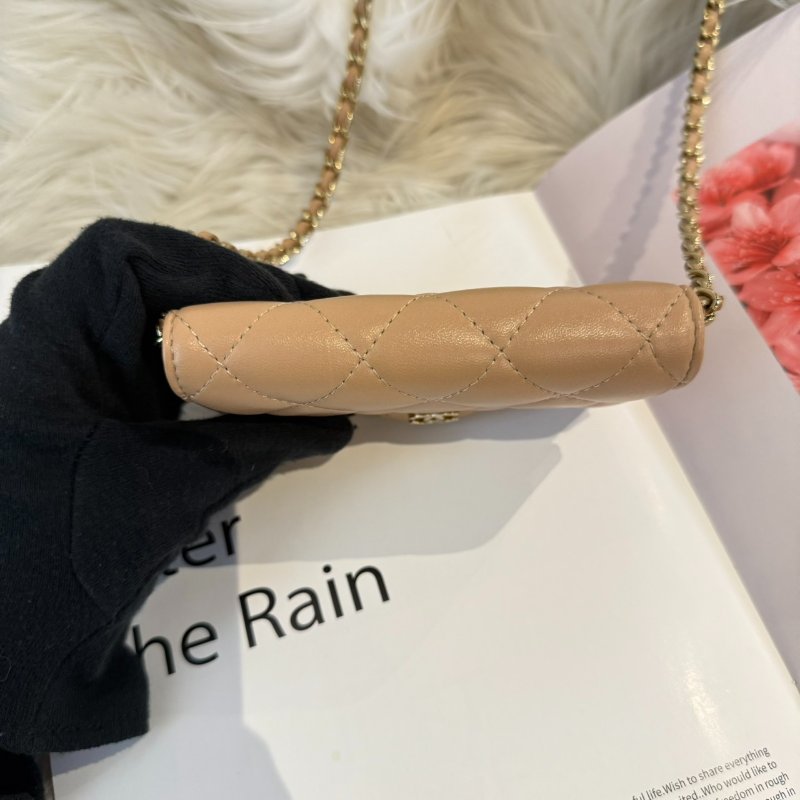 香奈兒 奶茶金釦CF MINI鍊包-6