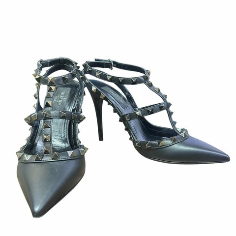 【美收精品】VALENTINO黑色鉚釘尖頭細根鞋 4-667