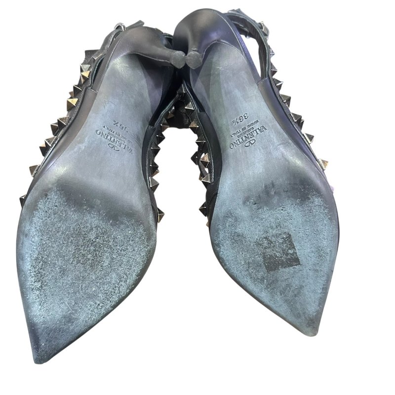 【美收精品】VALENTINO黑色鉚釘尖頭細根鞋 4-667-7