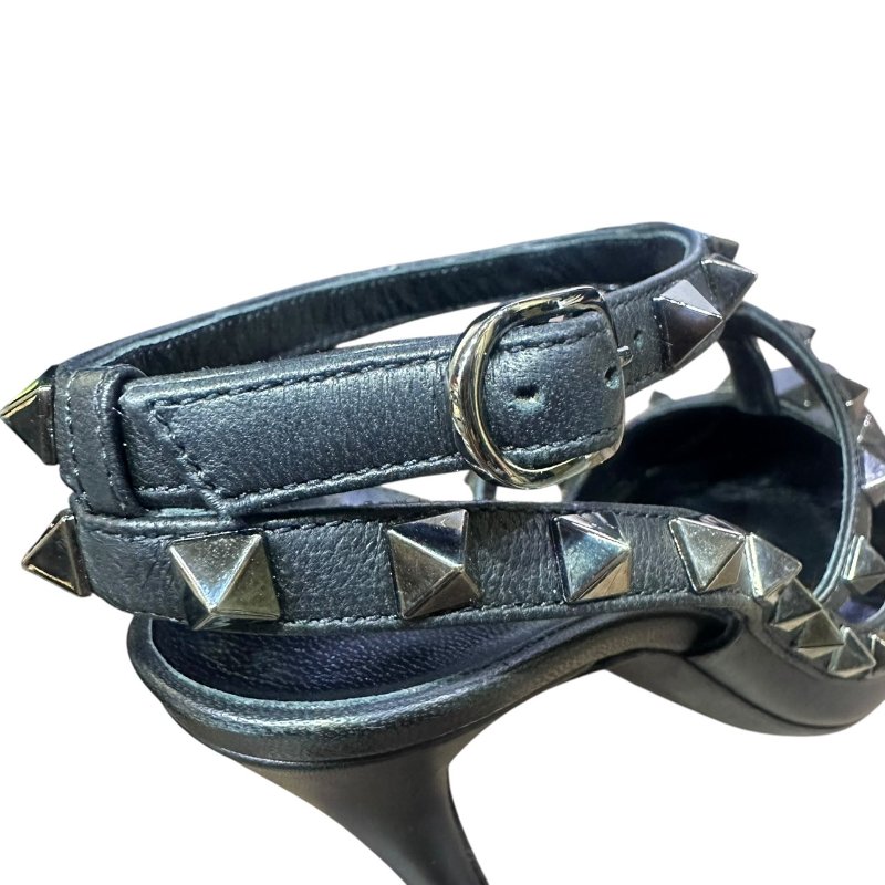 【美收精品】VALENTINO黑色鉚釘尖頭細根鞋 4-667-9