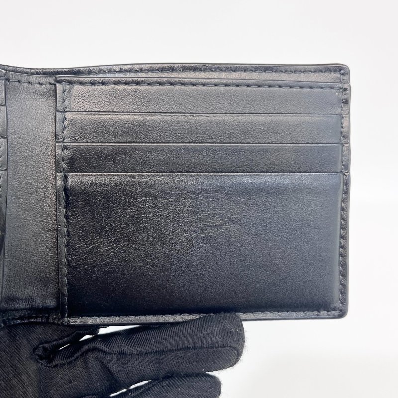 Burberry炭灰色小牛皮6卡對開短夾81005291-10