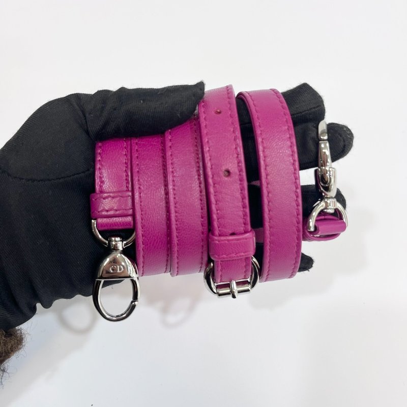 DIOR玫紅色3格銀釦Mini Lady Dior黛妃包-8