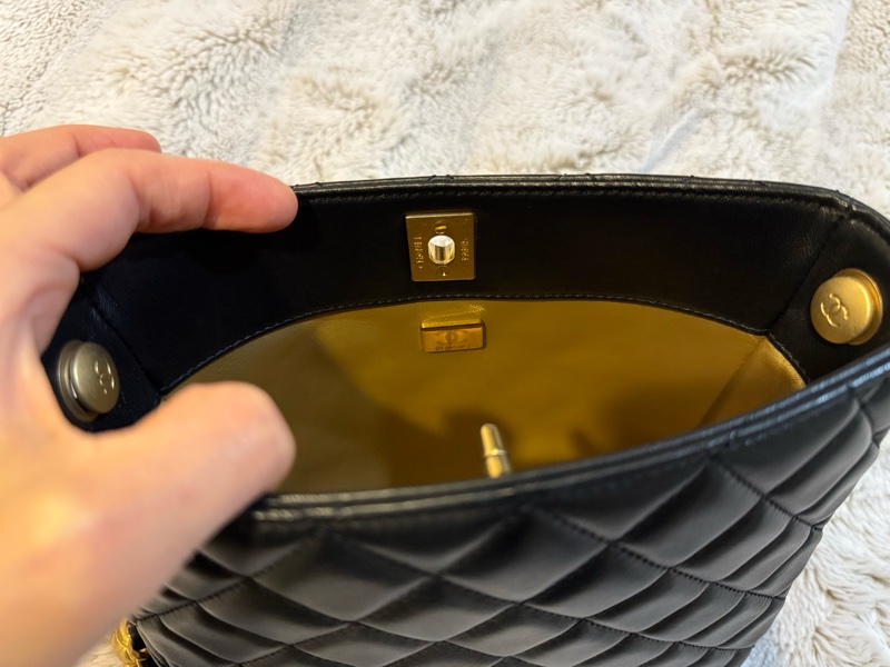 CHANEL 香奈兒 金球 晶片款 HOBO 稀有款-11