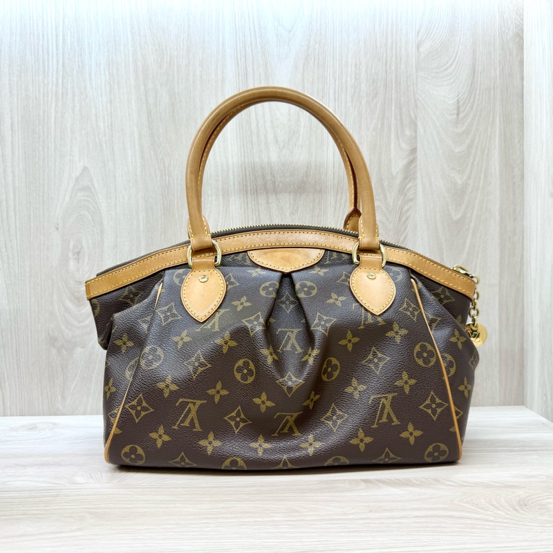 LV原花金釦拉鍊抓皺Tivoli PM水餃包M40143-1