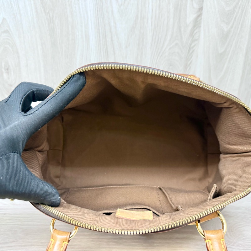 LV原花金釦拉鍊抓皺Tivoli PM水餃包M40143-6