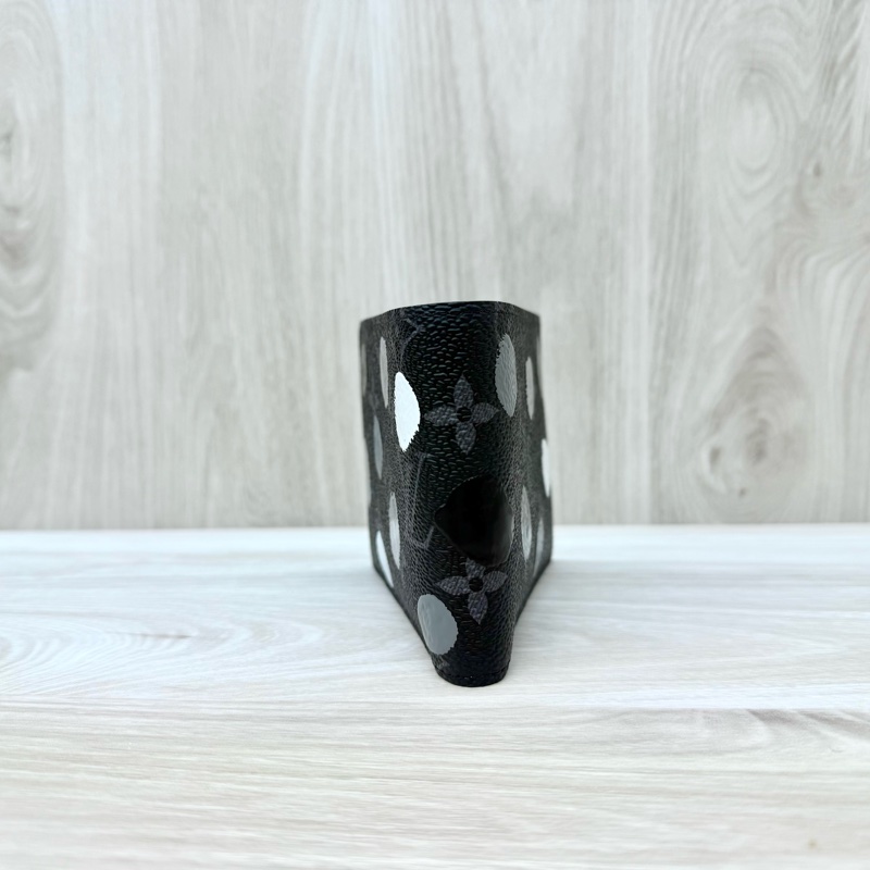 LV黑灰原花草間彌生波點短夾M81931-2