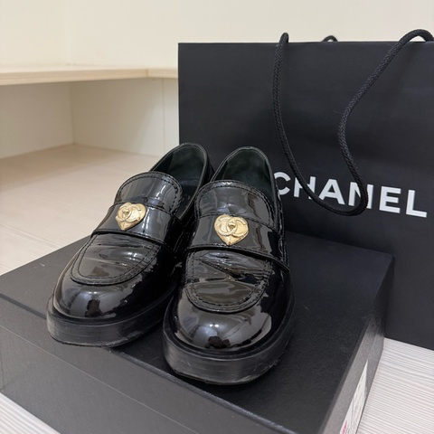 香奈兒 Chanel 愛心樂福鞋 黑色 36