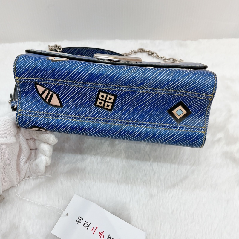 莉亞精品♡LV M54865 限量秀款Twist 水波紋斜背包 藍 二手-6