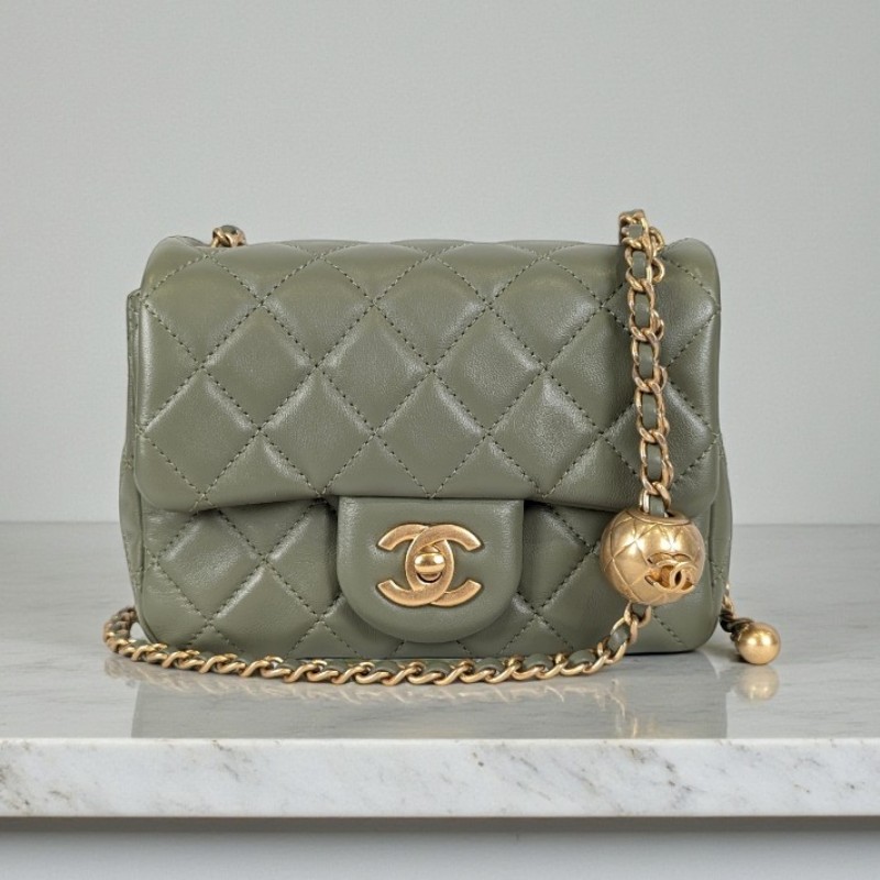 莉亞精品♡CHANEL 抹茶綠方胖 近新閒置-0