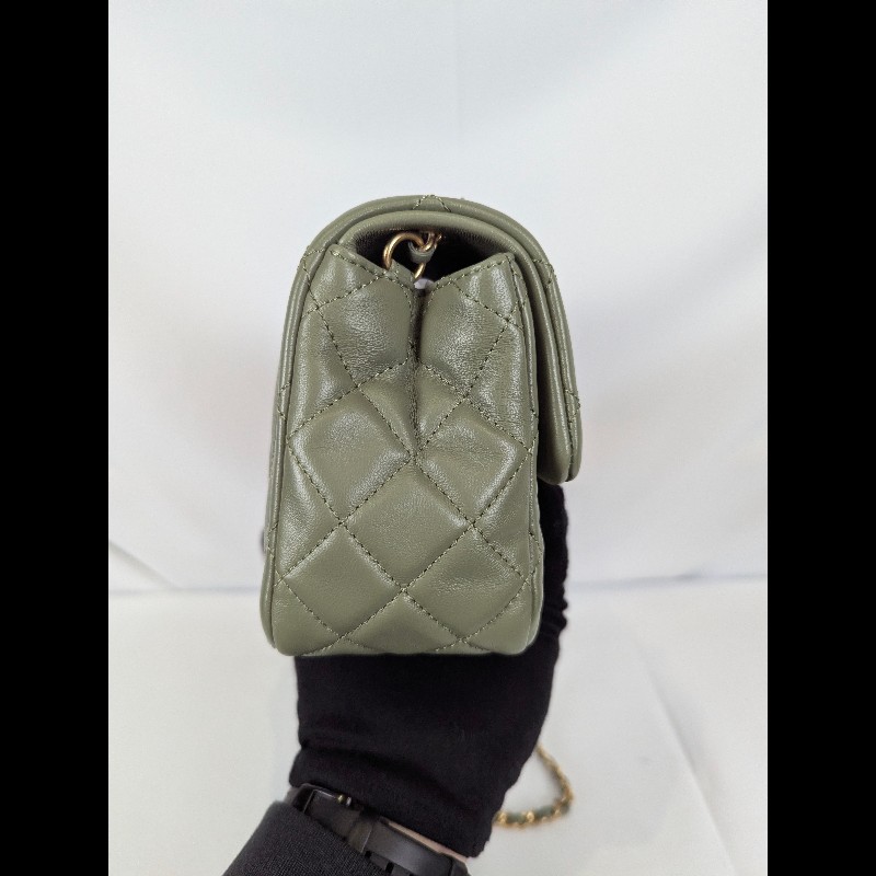 莉亞精品♡CHANEL 抹茶綠方胖 近新閒置-9