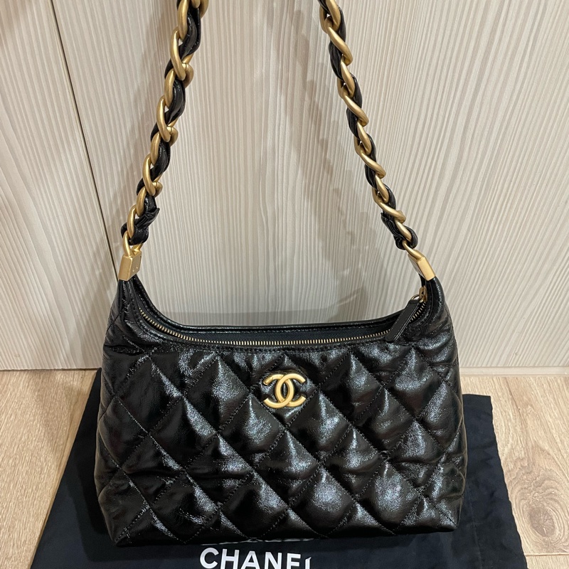 Chanel 油臘羊皮粗鍊肩背Hobo包-0