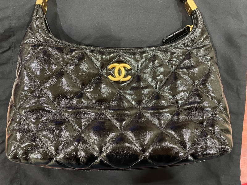 Chanel 油臘羊皮粗鍊肩背Hobo包-4