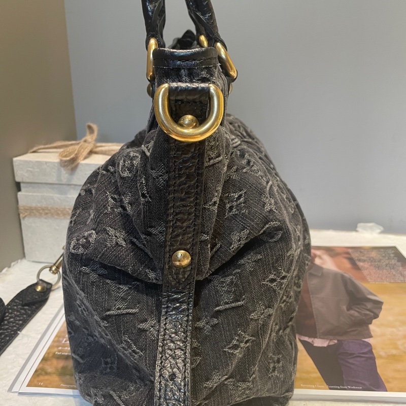 Lv 路易威登 中古黑丹寧手提斜挎包 底長約底長40*高28-24