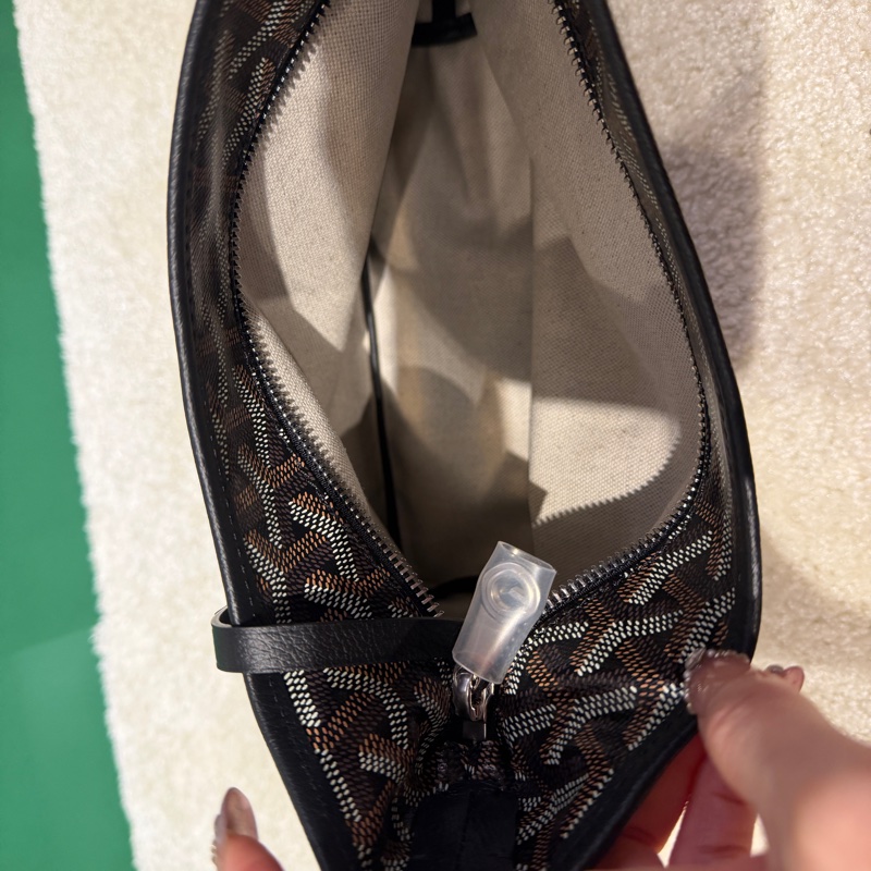 現貨在台 goyard mini hobo 最新小包 迷你hobo 黑色-8