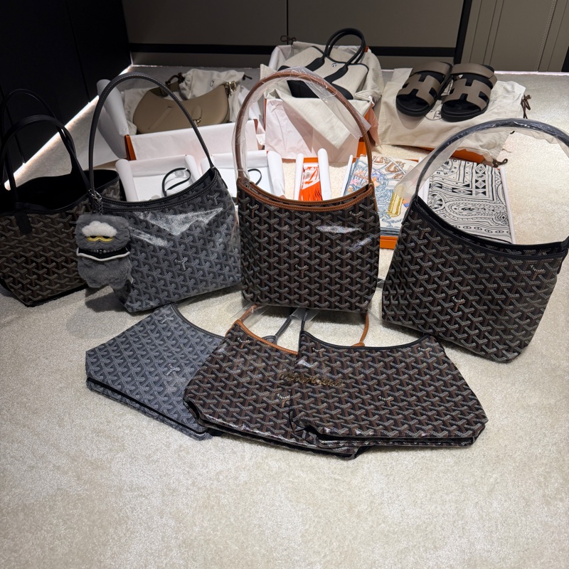 現貨在台 goyard mini hobo 最新 迷你 hobo 金棕-1