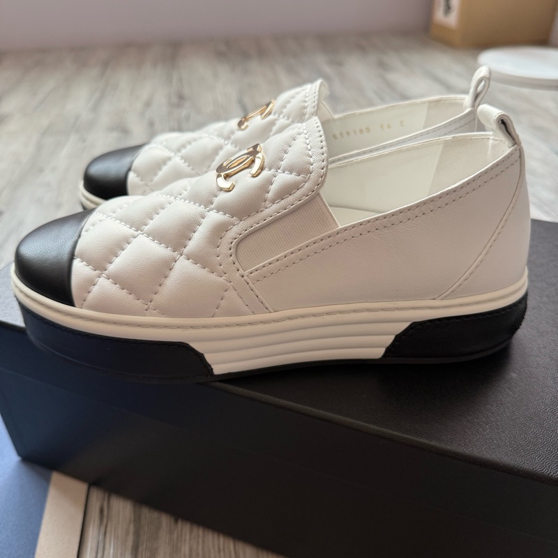 CHANEL全新厚底休閒鞋-2