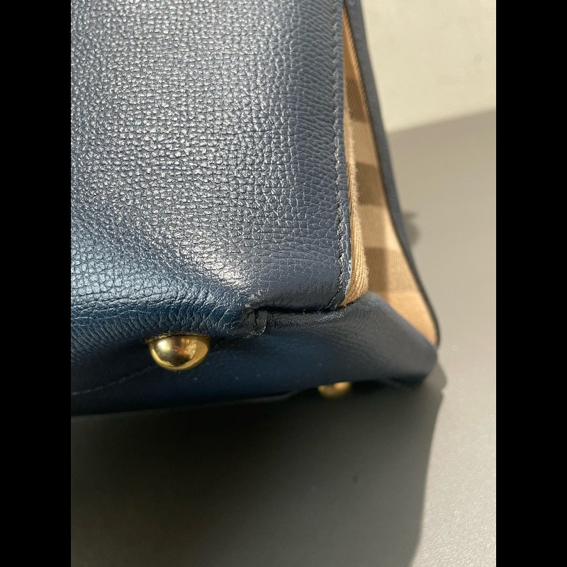 Burberry Banner經典班納包 深海藍色顆粒牛皮拼格紋 中號-12