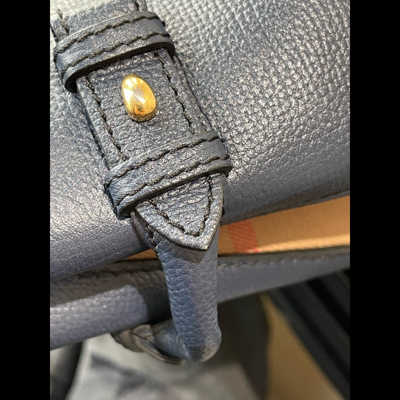 Burberry Banner經典班納包 深海藍色顆粒牛皮拼格紋 中號-24