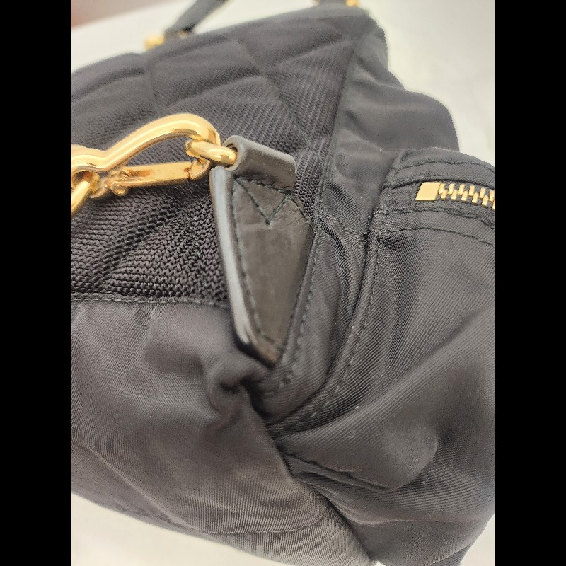 Burberry小號背包. 降落傘,肩帶可調整為斜背包-9