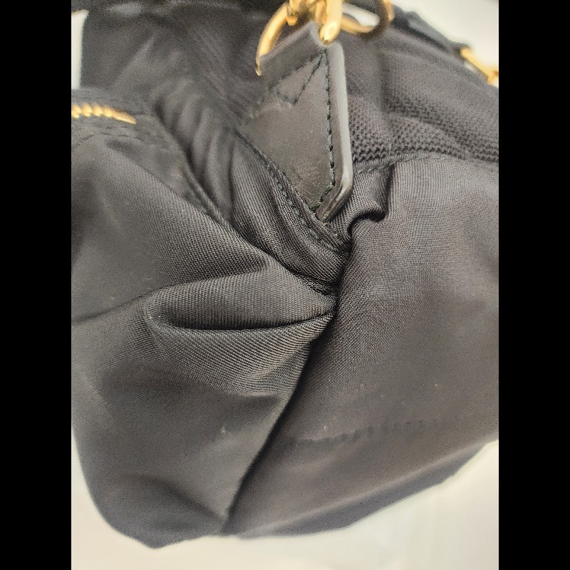 Burberry小號背包. 降落傘,肩帶可調整為斜背包-10