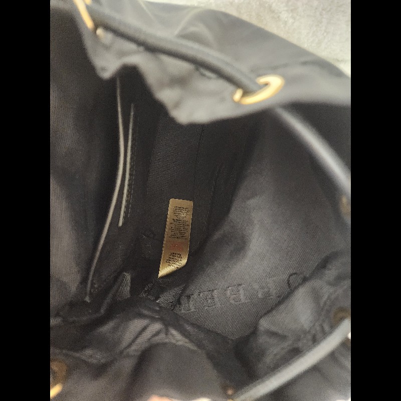 Burberry小號背包. 降落傘,肩帶可調整為斜背包-11