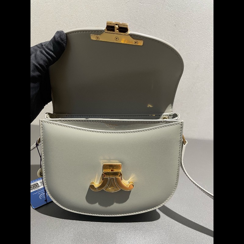 CELINE Besace CLEA 凱旋門金色鎖扣可調節肩帶 灰綠色馬鞍包-17