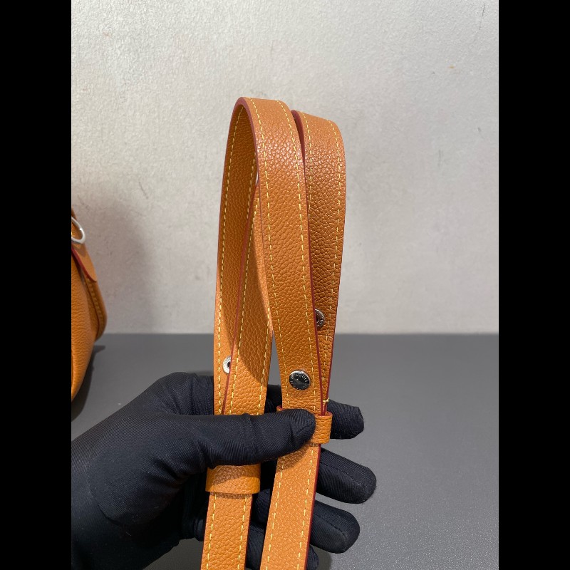 LOUIS VUITTON Buci 樹脂Logo標識 Epi粒面牛皮革  焦糖棕黃-28