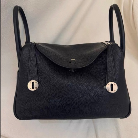 lindy 30黑銀D刻 原膜都在  有票