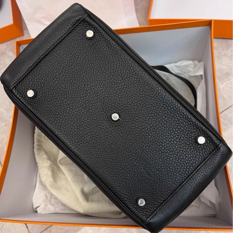 帶購証🩷lindy 30黑銀D刻 原膜都在  有票-8