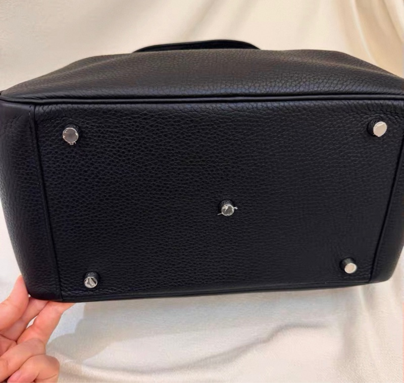 帶購証🩷lindy 30黑銀D刻 原膜都在  有票-22