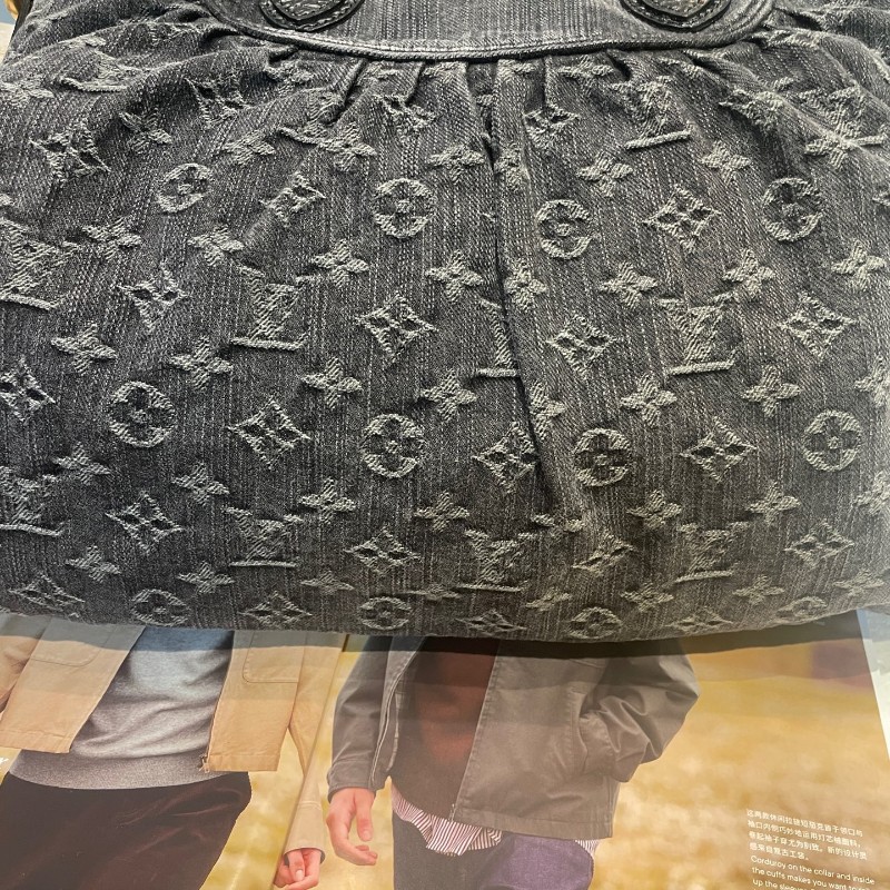 LV/路易威登 黑丹寧手提包肩背包-11