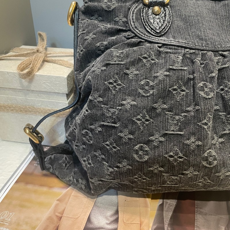LV/路易威登 黑丹寧手提包肩背包-16